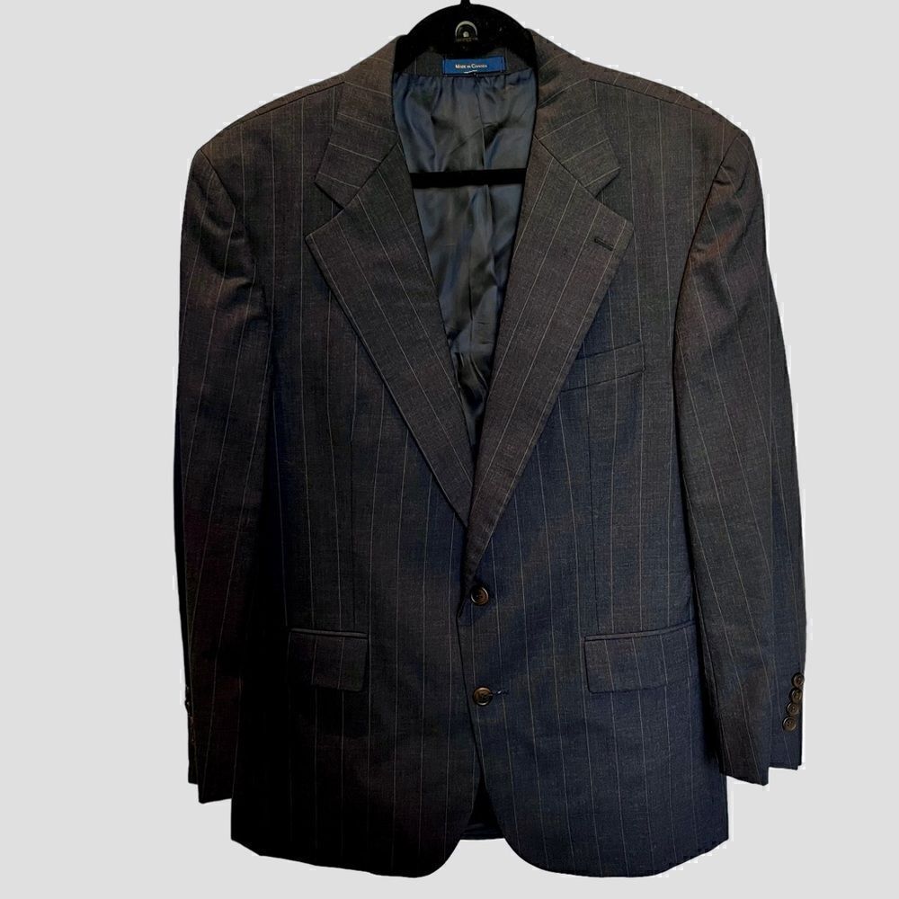 Chaps Ralph Lauren Men's Wool Sport Coat Navy Blue with Tan Pinstripe Size 43R